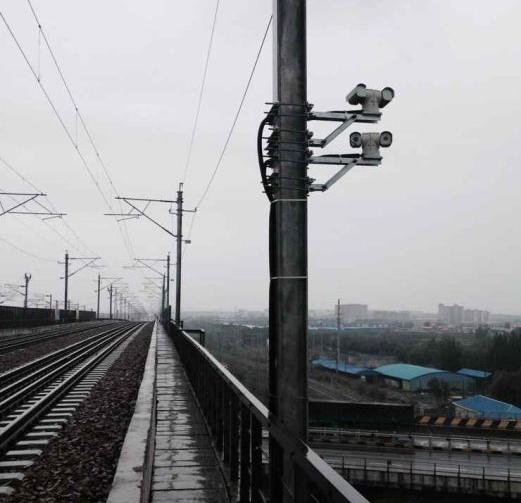 30x Long Range PTZ Laser Camera , Railway Surveillance Infrared Laser ...